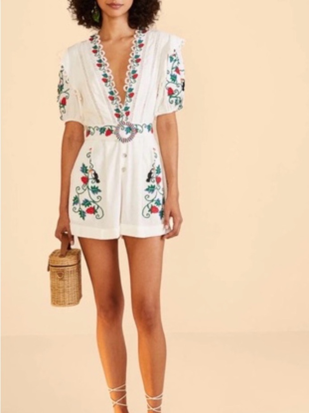 FARM Rio Cross-Stitch ToucqnWhite Embroidered V-Neck Puff Sleeve with Belt